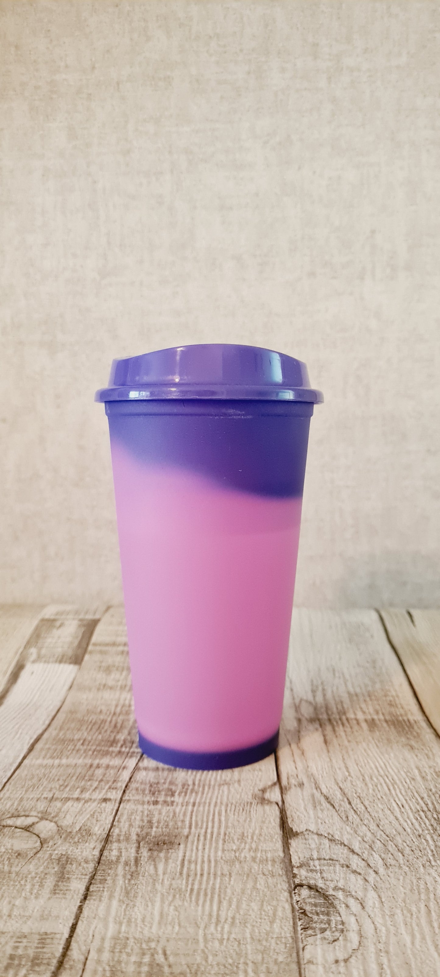 Colour Changing Hot Cup