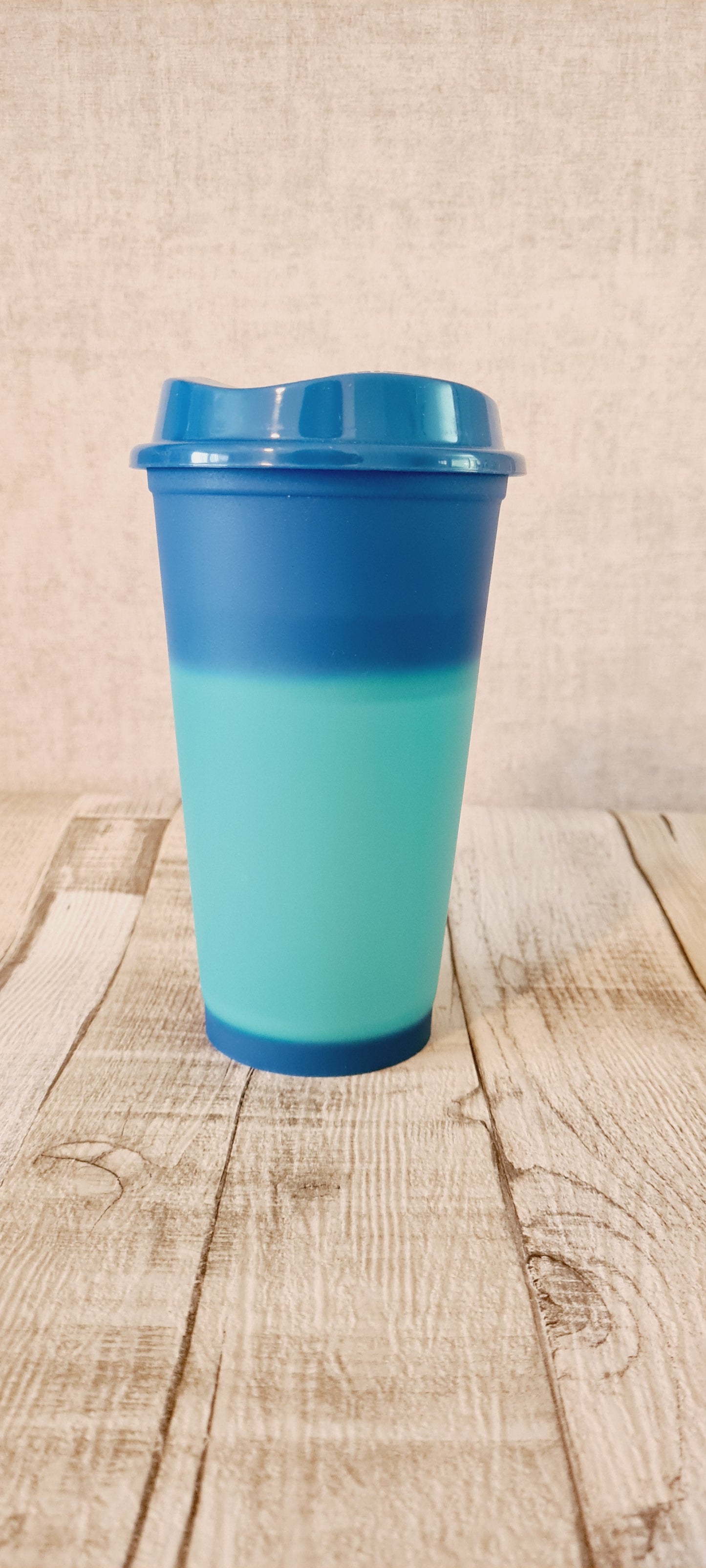 Colour Changing Hot Cup