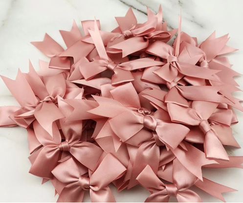 Pack of 20 bows 8.5cm x 8.5cm Satin Bows